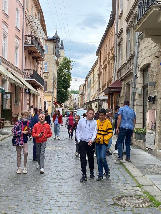 리비프 Вірменська 14 Центр Не Далеко Від Ж Д Вокзалу Звітні Документи 아파트 외부 사진