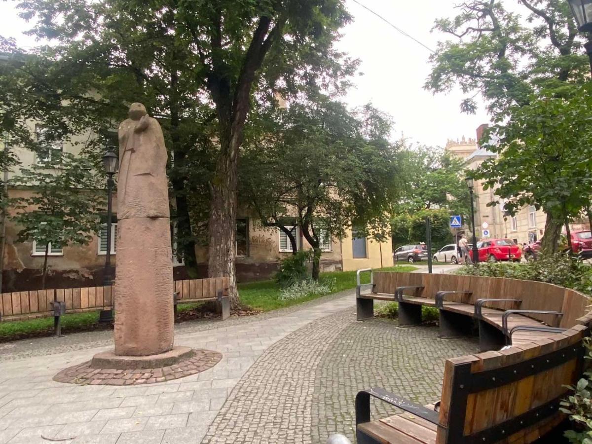 리비프 Вірменська 14 Центр Не Далеко Від Ж Д Вокзалу Звітні Документи 아파트 외부 사진